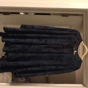 Free people flowy long top!